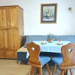 Chata Penzion Zuberec Vendégház 3*